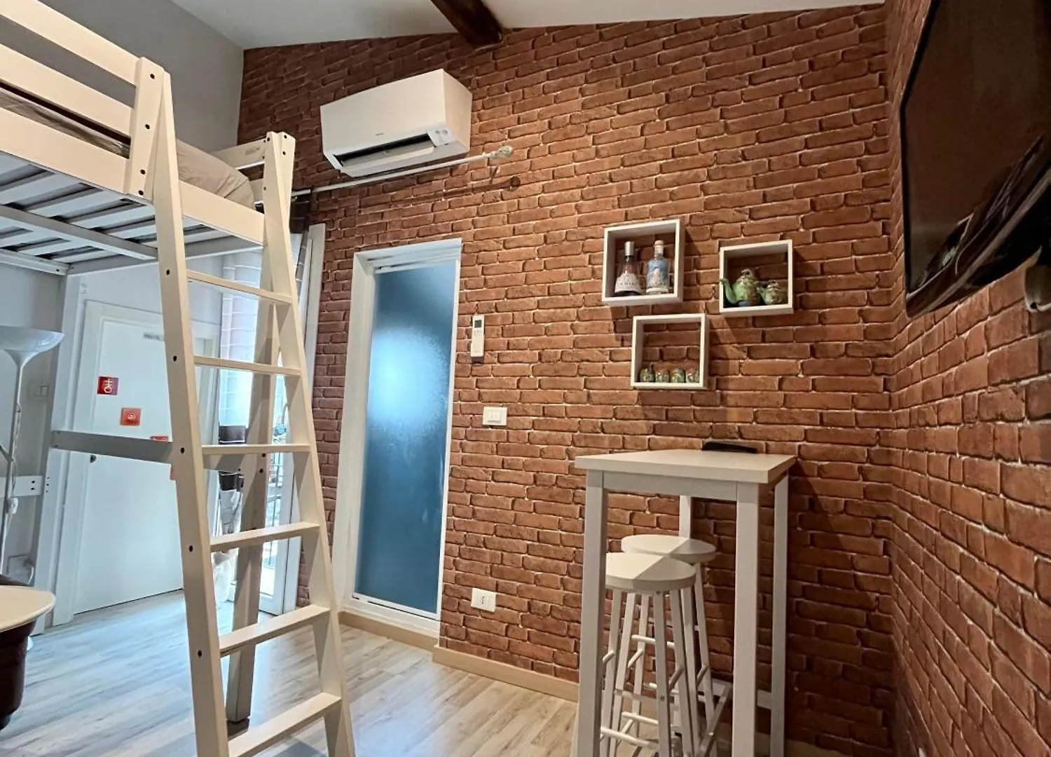 Home Belle Arti Bologna 0*,  Italy